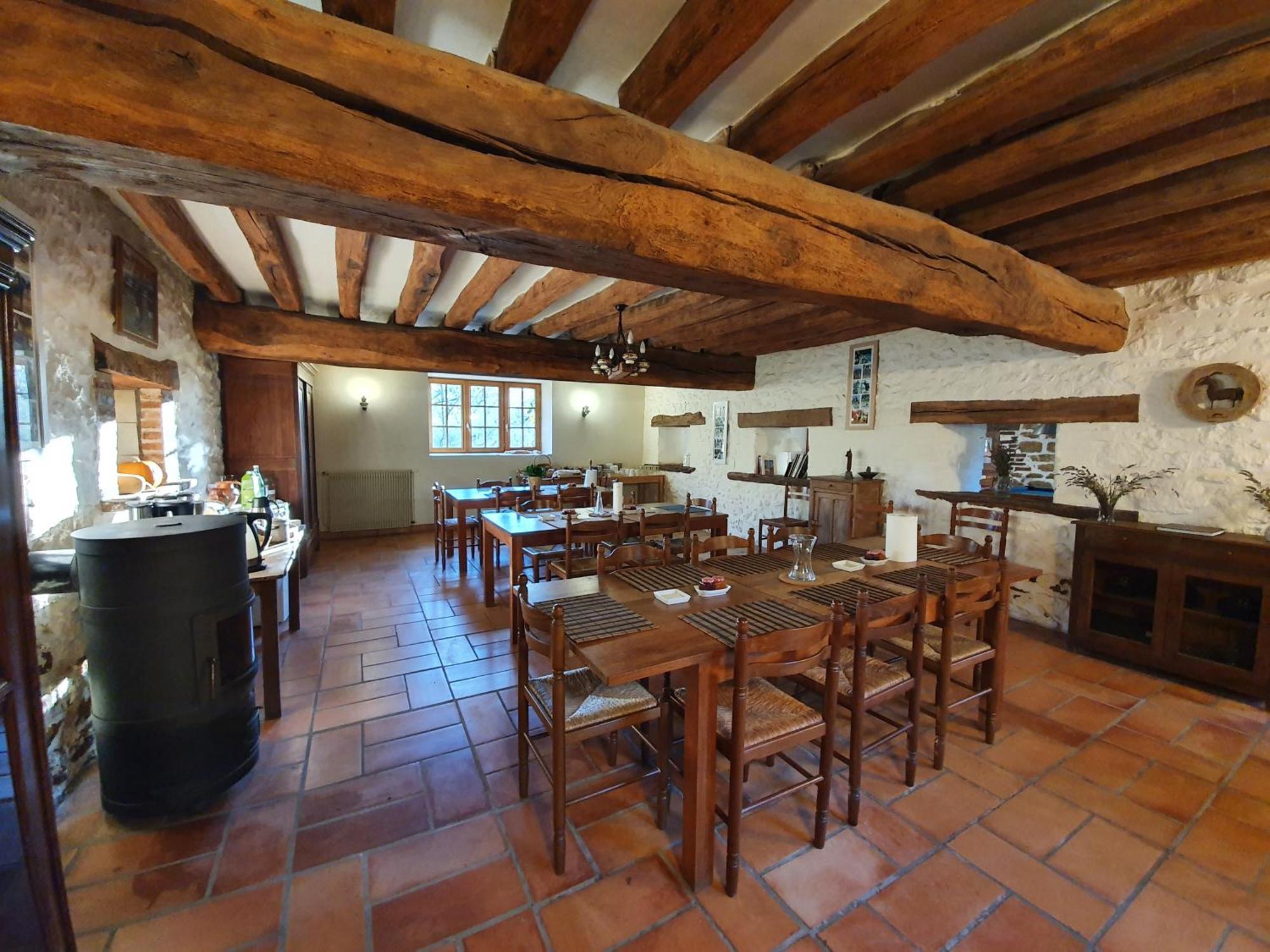 Ferme Equestre & Chambres D'Hotes Gateau Stables Proche Guedelon Saint-Amand-en-Puisaye Exterior foto